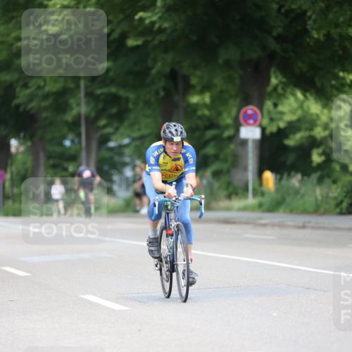 15.06.2025 - 7 Türme Triathlon Yannick Fuchs http://msf.ph/oto/7981048 15.06.2025 11:24:26 Radfahren 243 meine-sportfotos.de