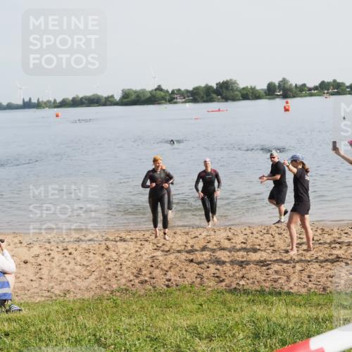 21.06.2025 - 27. Vierlanden-Triathlon MichiJ http://msf.ph/oto/7981086 15.06.2026 09:02:40 Schwimmen 200, 210, 223, 246 meine-sportfotos.de