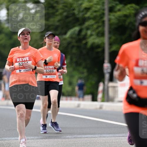 15.06.2025 - REWE Women's Run Dr. Thomas Lammeyer http://msf.ph/oto/7981087 15.06.2025 10:45:39 Laufen 52, 5389 meine-sportfotos.de