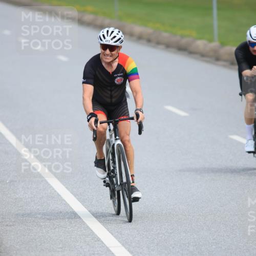15.06.2025 - 27. Vierlanden-Triathlon H.Heesch http://msf.ph/oto/7981095 15.06.2025 10:45:53 Radfahren 78, 412 meine-sportfotos.de