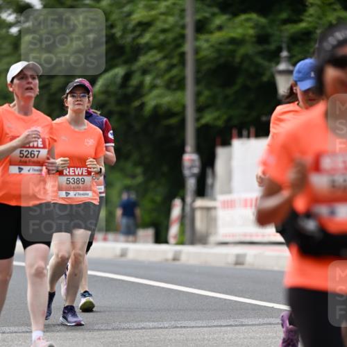 15.06.2025 - REWE Women's Run Dr. Thomas Lammeyer http://msf.ph/oto/7981098 15.06.2025 10:45:39 Laufen 5267, 5389 meine-sportfotos.de