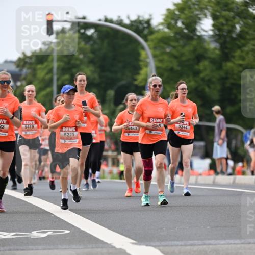 15.06.2025 - REWE Women's Run Dr. Thomas Lammeyer http://msf.ph/oto/7981173 15.06.2025 10:45:43 Laufen 23, 5419, 5224, 5450, 5344 meine-sportfotos.de