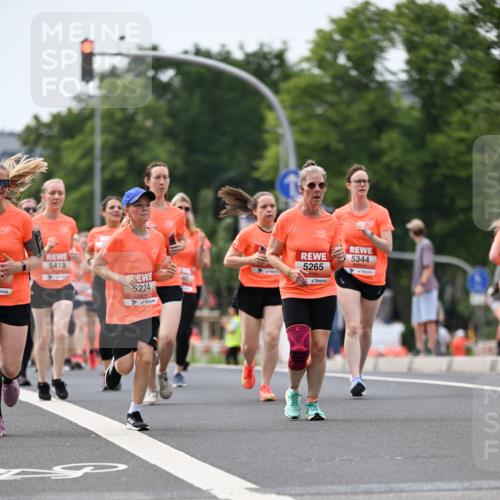 15.06.2025 - REWE Women's Run Dr. Thomas Lammeyer http://msf.ph/oto/7981199 15.06.2025 10:45:43 Laufen 5419, 5224, 5265, 5344 meine-sportfotos.de