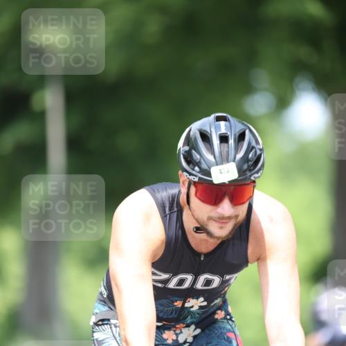 15.06.2025 - 7 Türme Triathlon Yannick Fuchs http://msf.ph/oto/7981208 15.06.2025 12:49:27 Radfahren 247, 366, 397, 656 meine-sportfotos.de