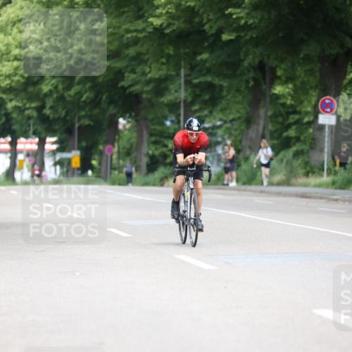 15.06.2025 - 7 Türme Triathlon Yannick Fuchs http://msf.ph/oto/7981213 15.06.2025 11:24:49 Radfahren  meine-sportfotos.de