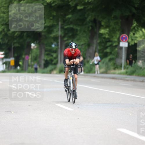 15.06.2025 - 7 Türme Triathlon Yannick Fuchs http://msf.ph/oto/7981222 15.06.2025 11:24:49 Radfahren  meine-sportfotos.de