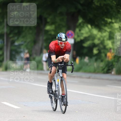 15.06.2025 - 7 Türme Triathlon Yannick Fuchs http://msf.ph/oto/7981229 15.06.2025 11:24:49 Radfahren  meine-sportfotos.de