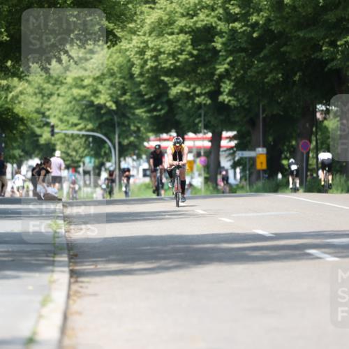 15.06.2025 - 7 Türme Triathlon Yannick Fuchs http://msf.ph/oto/7981235 15.06.2025 12:49:29 Radfahren 247, 366, 397, 638 meine-sportfotos.de
