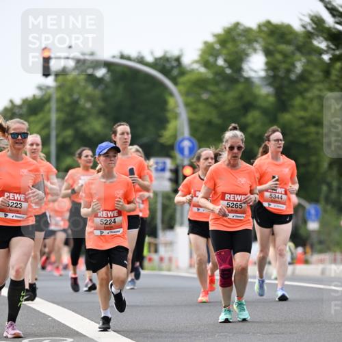 15.06.2025 - REWE Women's Run Dr. Thomas Lammeyer http://msf.ph/oto/7981236 15.06.2025 10:45:44 Laufen 5223, 5224, 5265, 5344 meine-sportfotos.de