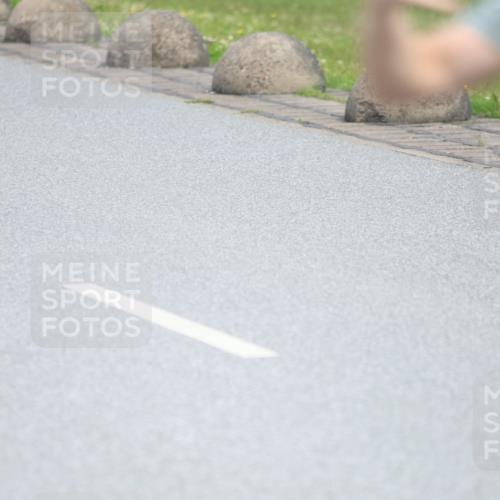 15.06.2025 - 27. Vierlanden-Triathlon H.Heesch http://msf.ph/oto/7981253 15.06.2025 10:46:56 Radfahren 68, 143, 169, 315, 325, 364, 455 meine-sportfotos.de