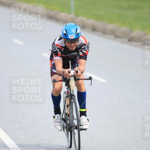 15.06.2025 - 27. Vierlanden-Triathlon H.Heesch http://msf.ph/oto/7981289 15.06.2025 10:47:04 Radfahren 68, 143, 169, 193, 370, 418 meine-sportfotos.de