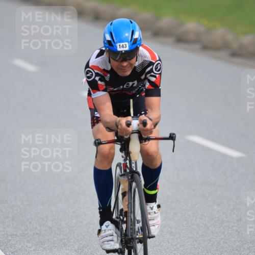 15.06.2025 - 27. Vierlanden-Triathlon H.Heesch http://msf.ph/oto/7981299 15.06.2025 10:47:04 Radfahren 68, 143, 169, 193, 370, 418 meine-sportfotos.de