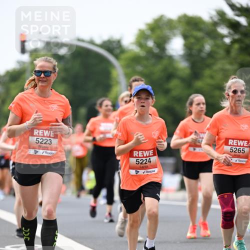 15.06.2025 - REWE Women's Run Dr. Thomas Lammeyer http://msf.ph/oto/7981357 15.06.2025 10:45:46 Laufen 5223, 5224, 5265 meine-sportfotos.de