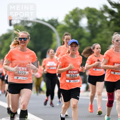 15.06.2025 - REWE Women's Run Dr. Thomas Lammeyer http://msf.ph/oto/7981367 15.06.2025 10:45:46 Laufen 5223, 5224 meine-sportfotos.de