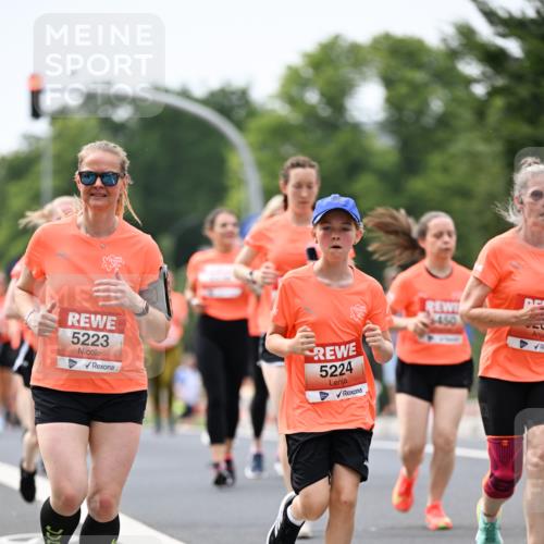 15.06.2025 - REWE Women's Run Dr. Thomas Lammeyer http://msf.ph/oto/7981375 15.06.2025 10:45:47 Laufen 5223, 5224, 6450 meine-sportfotos.de