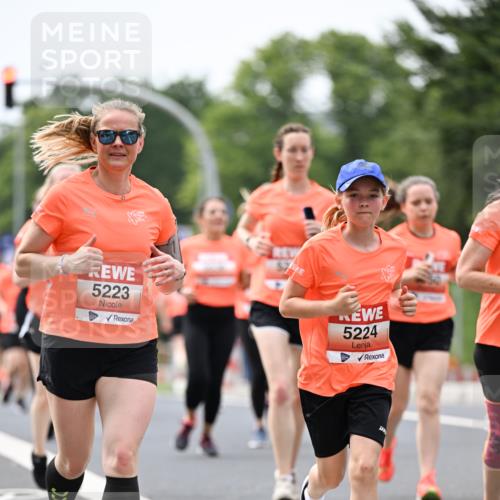 15.06.2025 - REWE Women's Run Dr. Thomas Lammeyer http://msf.ph/oto/7981397 15.06.2025 10:45:47 Laufen 5223, 5224 meine-sportfotos.de