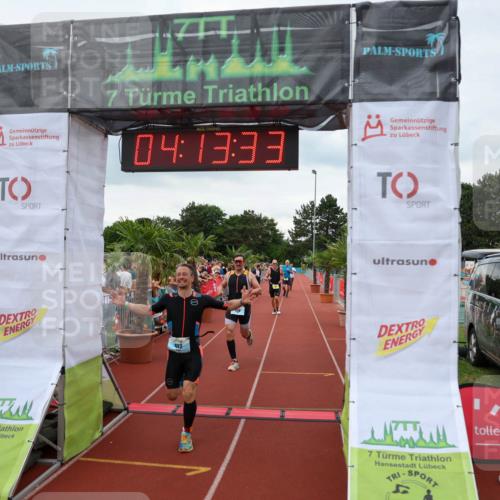 15.06.2025 - 7 Türme Triathlon Michael Strokosch http://msf.ph/oto/7981411 15.06.2025 14:13:32 Ziel 422, 597, 638, 798 meine-sportfotos.de