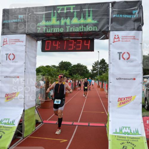 15.06.2025 - 7 Türme Triathlon Michael Strokosch http://msf.ph/oto/7981441 15.06.2025 14:13:33 Ziel 422, 597, 638, 798 meine-sportfotos.de