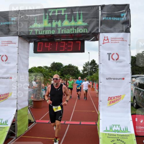 15.06.2025 - 7 Türme Triathlon Michael Strokosch http://msf.ph/oto/7981516 15.06.2025 14:13:37 Ziel 422, 591, 638, 798, 948 meine-sportfotos.de