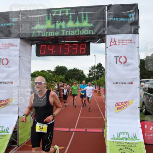 15.06.2025 - 7 Türme Triathlon Michael Strokosch http://msf.ph/oto/7981532 15.06.2025 14:13:37 Ziel 422, 591, 638, 798, 948 meine-sportfotos.de