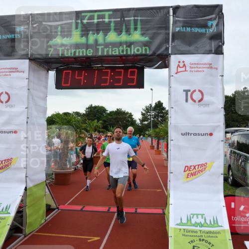 15.06.2025 - 7 Türme Triathlon Michael Strokosch http://msf.ph/oto/7981567 15.06.2025 14:13:39 Ziel 422, 591, 638, 798, 948 meine-sportfotos.de