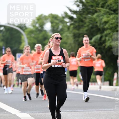 15.06.2025 - REWE Women's Run Dr. Thomas Lammeyer http://msf.ph/oto/7981614 15.06.2025 10:45:53 Laufen 18 meine-sportfotos.de