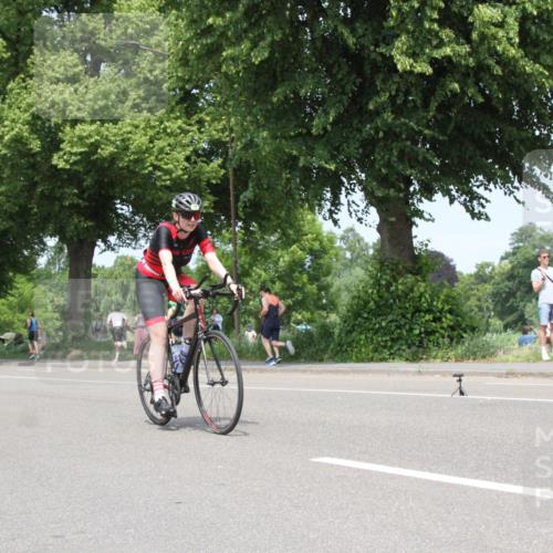 15.06.2025 - 7 Türme Triathlon Yannick Fuchs http://msf.ph/oto/7981616 15.06.2025 13:29:39 Radfahren  meine-sportfotos.de