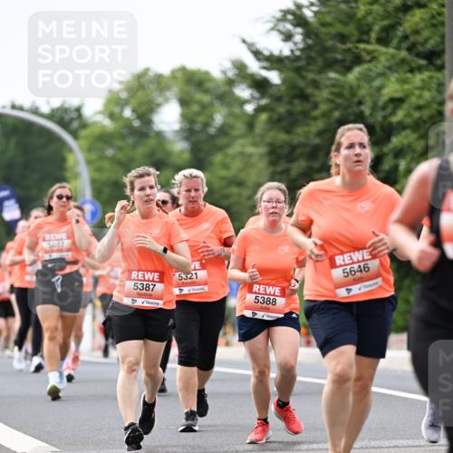 15.06.2025 - REWE Women's Run Dr. Thomas Lammeyer http://msf.ph/oto/7981680 15.06.2025 10:45:55 Laufen 5017, 5387, 5321, 5388, 5646 meine-sportfotos.de