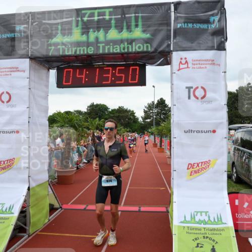 15.06.2025 - 7 Türme Triathlon Michael Strokosch http://msf.ph/oto/7981744 15.06.2025 14:13:49 Ziel 674, 749 meine-sportfotos.de
