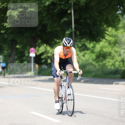 15.06.2025 - 7 Türme Triathlon Yannick Fuchs http://msf.ph/oto/7981760 15.06.2025 12:50:00 Radfahren  meine-sportfotos.de