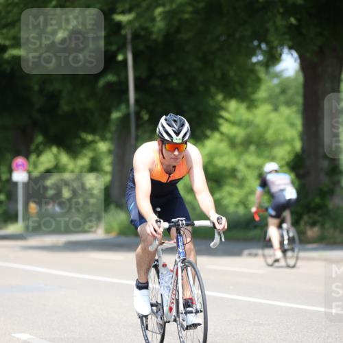 15.06.2025 - 7 Türme Triathlon Yannick Fuchs http://msf.ph/oto/7981767 15.06.2025 12:50:00 Radfahren  meine-sportfotos.de