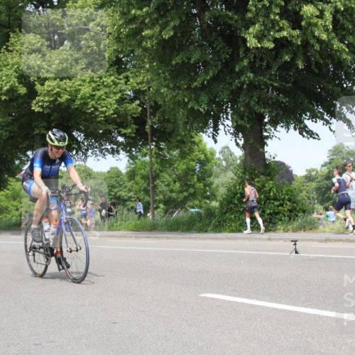 15.06.2025 - 7 Türme Triathlon Yannick Fuchs http://msf.ph/oto/7981807 15.06.2025 13:30:14 Radfahren  meine-sportfotos.de