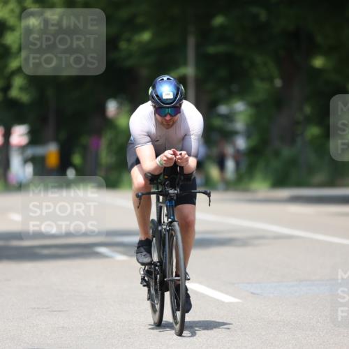 15.06.2025 - 7 Türme Triathlon Yannick Fuchs http://msf.ph/oto/7981851 15.06.2025 12:50:20 Radfahren 389, 530, 540, 560 meine-sportfotos.de