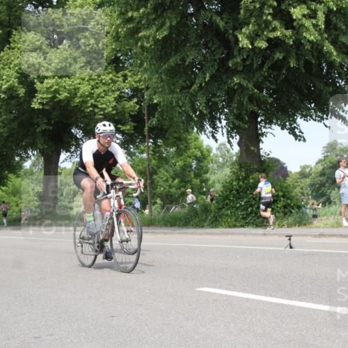 15.06.2025 - 7 Türme Triathlon Yannick Fuchs http://msf.ph/oto/7981868 15.06.2025 13:30:24 Radfahren  meine-sportfotos.de