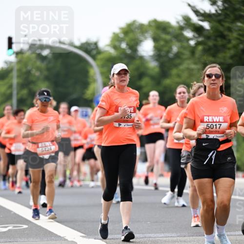15.06.2025 - REWE Women's Run Dr. Thomas Lammeyer http://msf.ph/oto/7981873 15.06.2025 10:45:59 Laufen 5424, 35, 5017, 1 meine-sportfotos.de