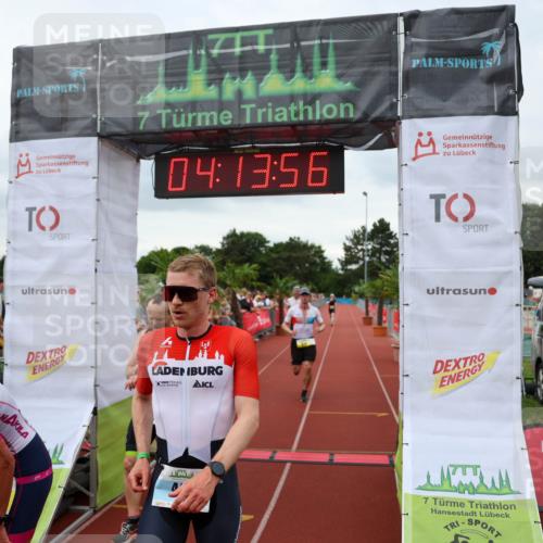 15.06.2025 - 7 Türme Triathlon Michael Strokosch http://msf.ph/oto/7981883 15.06.2025 14:13:56 Ziel 397, 445, 446, 674, 749, 1078 meine-sportfotos.de