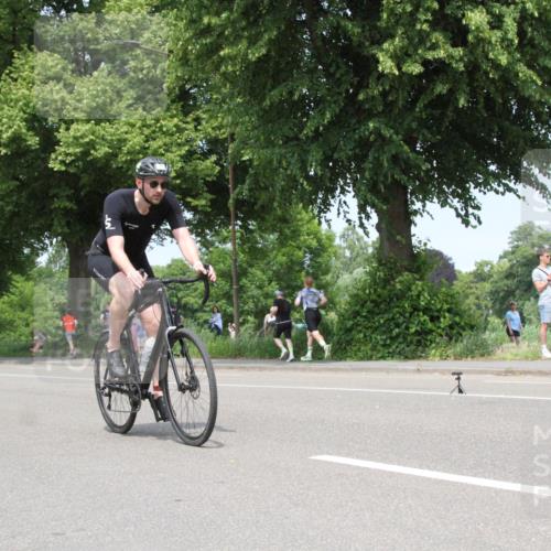 15.06.2025 - 7 Türme Triathlon Yannick Fuchs http://msf.ph/oto/7981896 15.06.2025 13:30:36 Radfahren  meine-sportfotos.de