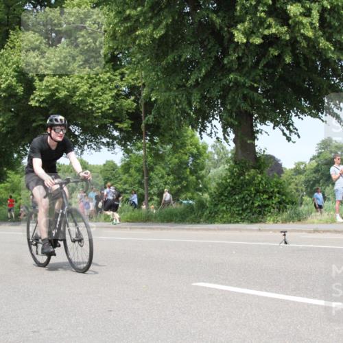 15.06.2025 - 7 Türme Triathlon Yannick Fuchs http://msf.ph/oto/7981916 15.06.2025 13:30:37 Radfahren  meine-sportfotos.de