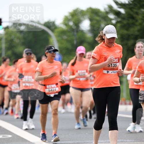 15.06.2025 - REWE Women's Run Dr. Thomas Lammeyer http://msf.ph/oto/7981931 15.06.2025 10:46:00 Laufen 5424, 5135, 1335 meine-sportfotos.de