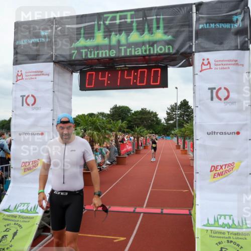 15.06.2025 - 7 Türme Triathlon Michael Strokosch http://msf.ph/oto/7981949 15.06.2025 14:14:00 Ziel 397, 445, 446, 712, 749, 1078 meine-sportfotos.de