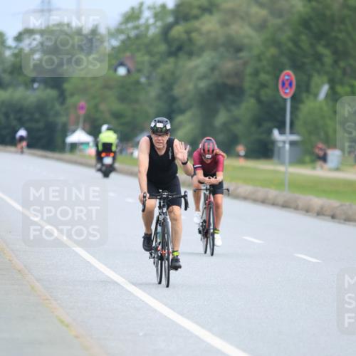 15.06.2025 - 27. Vierlanden-Triathlon H.Heesch http://msf.ph/oto/7981986 15.06.2025 10:50:39 Radfahren 133, 188, 196, 373, 592 meine-sportfotos.de