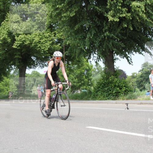 15.06.2025 - 7 Türme Triathlon Yannick Fuchs http://msf.ph/oto/7982018 15.06.2025 13:30:49 Radfahren  meine-sportfotos.de