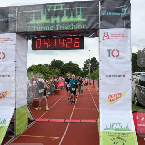 15.06.2025 - 7 Türme Triathlon Michael Strokosch http://msf.ph/oto/7982085 15.06.2025 14:14:25 Ziel 560, 656, 671, 758, 771, 813, 957 meine-sportfotos.de