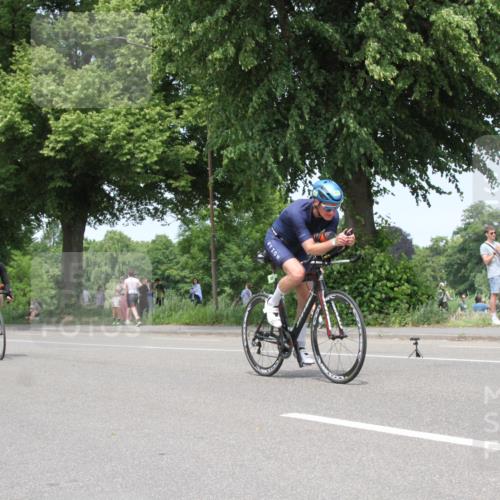 15.06.2025 - 7 Türme Triathlon Yannick Fuchs http://msf.ph/oto/7982104 15.06.2025 13:31:27 Radfahren  meine-sportfotos.de