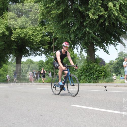 15.06.2025 - 7 Türme Triathlon Yannick Fuchs http://msf.ph/oto/7982129 15.06.2025 13:31:32 Radfahren  meine-sportfotos.de