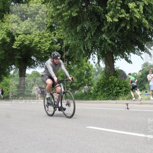 15.06.2025 - 7 Türme Triathlon Yannick Fuchs http://msf.ph/oto/7982161 15.06.2025 13:31:37 Radfahren  meine-sportfotos.de