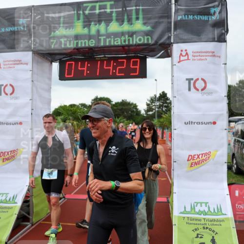 15.06.2025 - 7 Türme Triathlon Michael Strokosch http://msf.ph/oto/7982185 15.06.2025 14:14:29 Ziel 387, 560, 656, 758, 771, 813, 957 meine-sportfotos.de