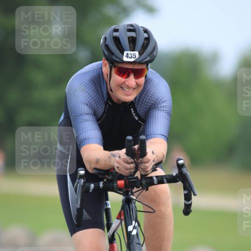 15.06.2025 - 27. Vierlanden-Triathlon H.Heesch http://msf.ph/oto/7982244 15.06.2025 10:52:03 Radfahren 81, 84, 144, 173, 252, 382, 435, 623 meine-sportfotos.de
