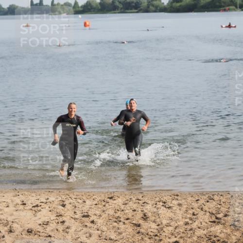 21.06.2025 - 27. Vierlanden-Triathlon MichiJ http://msf.ph/oto/7982249 15.06.2026 09:05:13 Schwimmen 205, 209, 221, 222 meine-sportfotos.de