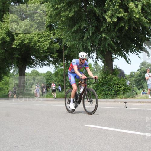 15.06.2025 - 7 Türme Triathlon Yannick Fuchs http://msf.ph/oto/7982253 15.06.2025 13:31:53 Radfahren  meine-sportfotos.de